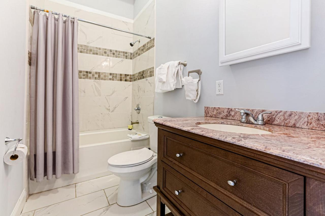5Br Penthouse With Amenities Near Fq Appartement New Orleans Buitenkant foto